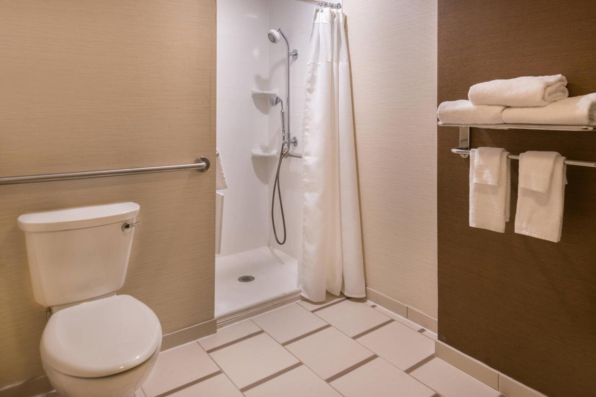 Fairfield Inn & Suites By Marriott אולין מראה חיצוני תמונה